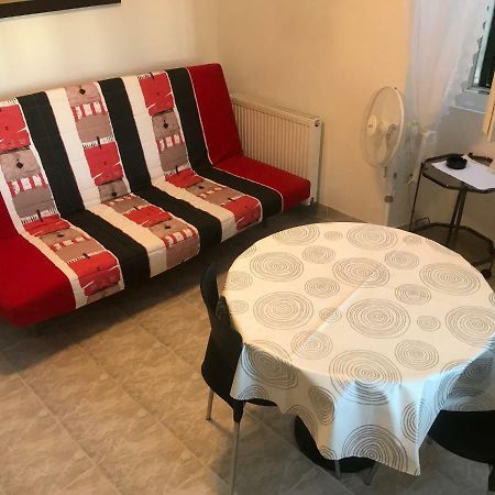 Apartman Gracin Примоштен Екстер'єр фото