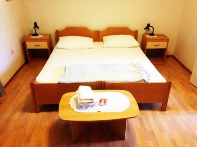 Apartman Gracin Примоштен Екстер'єр фото