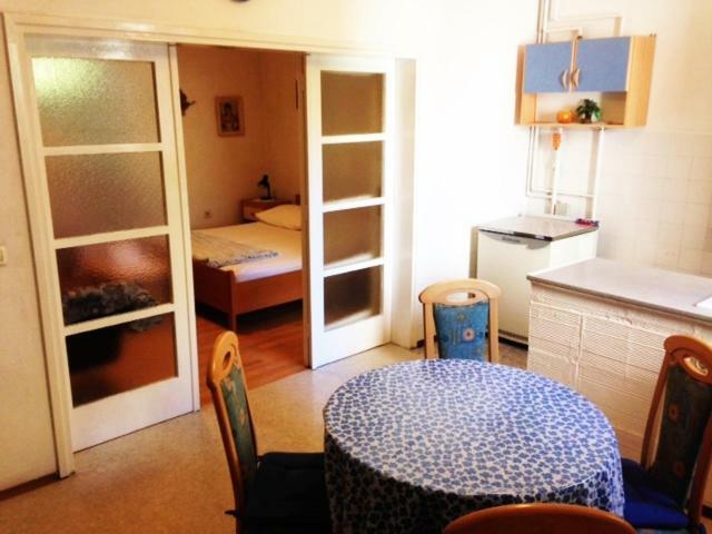 Apartman Gracin Примоштен Екстер'єр фото